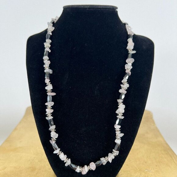 White Stone Magnetic Waist Beads - Bohemian Fairycore Earthy Belly Waist Chain - Picture 5 of 7